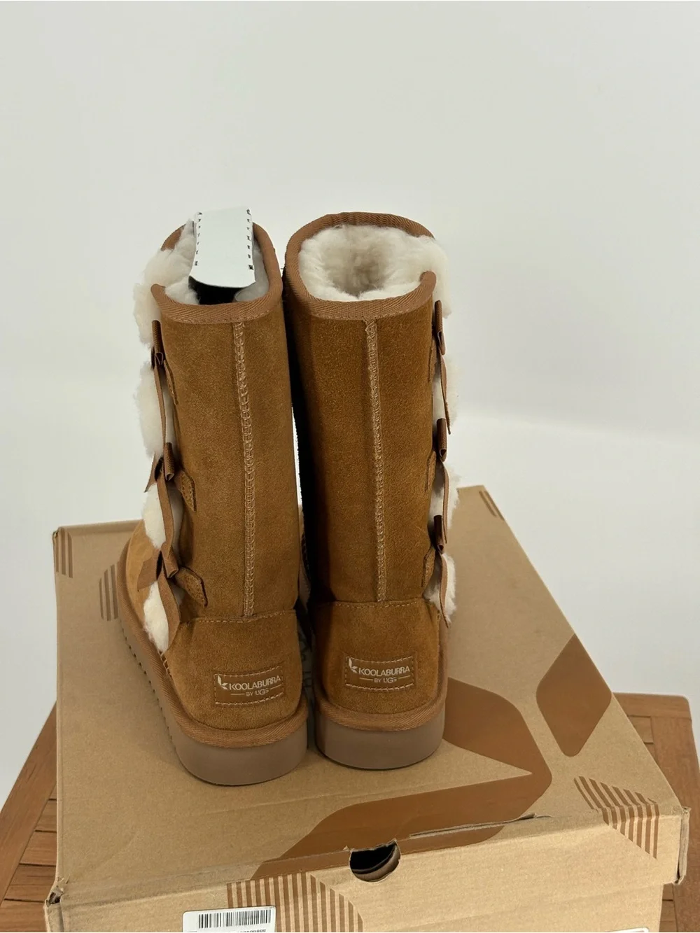 New Koolaburra by UGGS Victoria Boots tall size 5